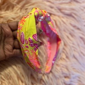 Lilly Pulitzer inspired headband- comfortable, real Lilly fabrics.